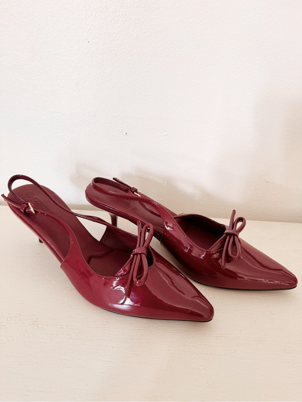 Coutgo Patent Pointed-Toe Slingback Mules in Burgundy with Bow 9.5